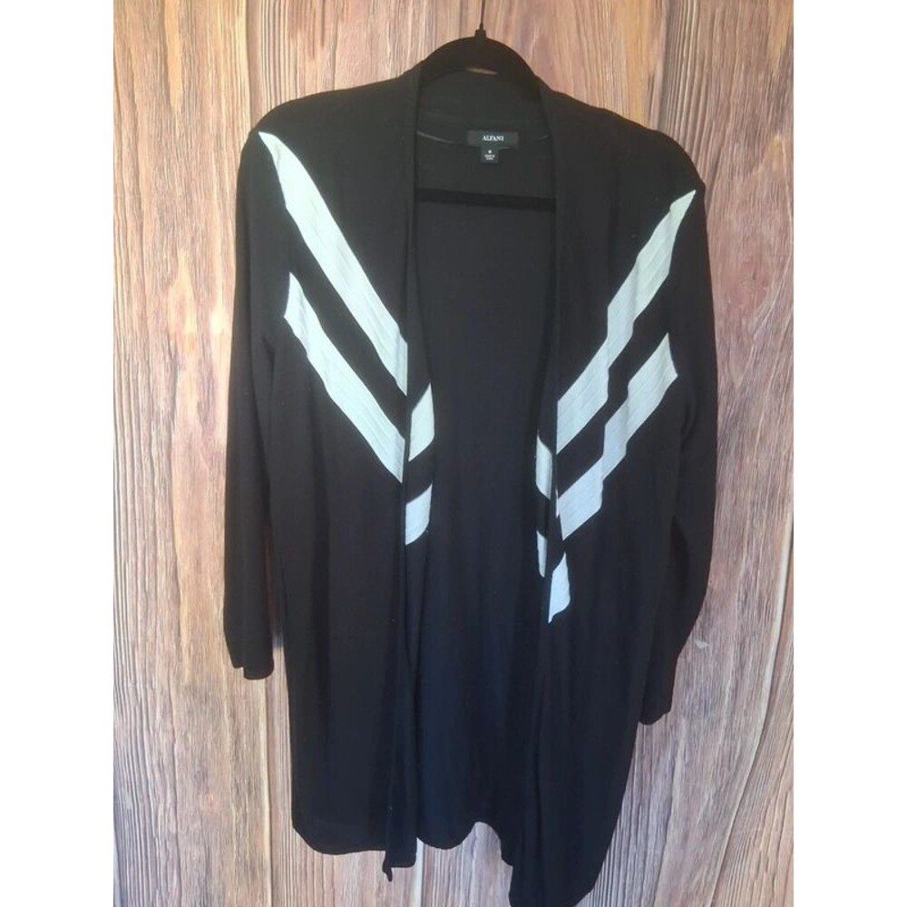 Alfani black and white cardigan size medium